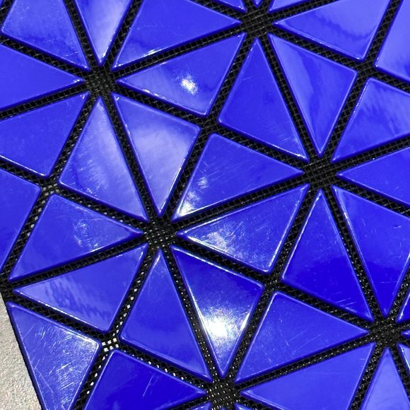 BAO BAO ISSEY MIYAKE Prism Tote Bag - Picture 6 of 7